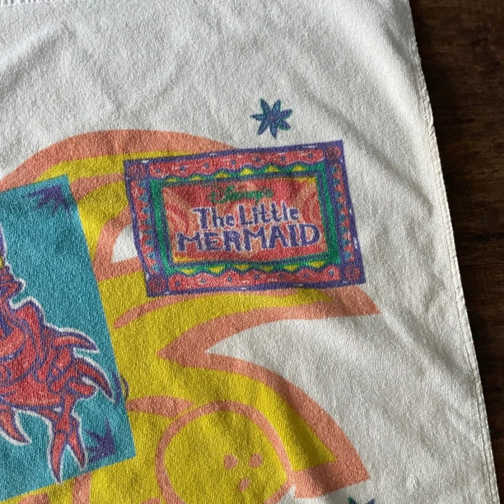 Disney Beach Towel OS White Vintage Little Mermaid Ariel 90s Retro Kidcore